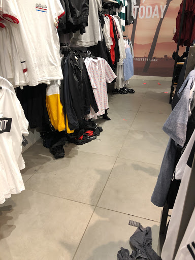 Clothing Store «Forever 21», reviews and photos, 313 Burr Ln, Lake Grove, NY 11755, USA
