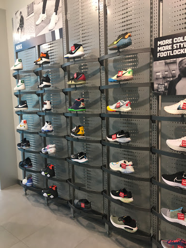 Shoe Store «Famous Footwear», reviews and photos, 2018 S Commons, Federal Way, WA 98003, USA