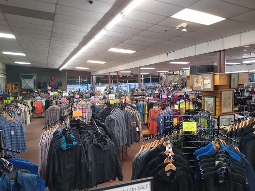 Outdoor Sports Store «Wiley Outdoor Sports», reviews and photos, 1820 6th Ave SE # U, Decatur, AL 35601, USA