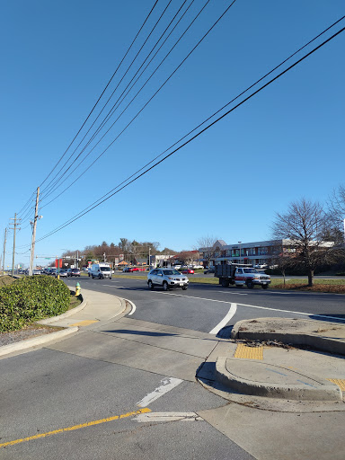 Cell Phone Store «Cricket Wireless Authorized Retailer», reviews and photos, 1100 W Patrick St k, Frederick, MD 21703, USA