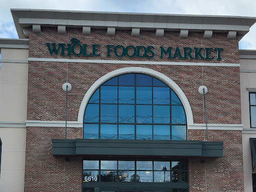 Whole Foods Market, 6610 Fairview Rd, Charlotte, NC 28210, USA, 