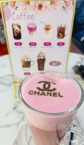 Kommentare und Rezensionen über La Jolie - Das Beauty Café
