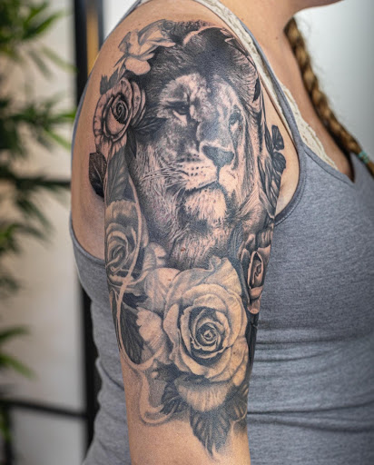 Explore star tattoo ideas for females, creative tattoo ideas in Dayton, available at Aisle 9 Tattoo