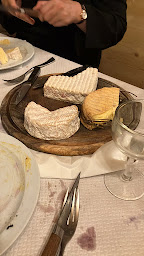 Photo n°20 de Chez François à Genêts ()
