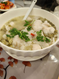 Soupe de poulet du Restaurant chinois Yummy Noodles 渔米酸菜鱼 川菜 à Paris - n°19