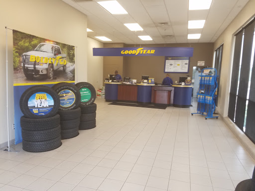 Tire Shop «Goodyear Auto Service Center», reviews and photos, 13360 US-301, Riverview, FL 33578, USA