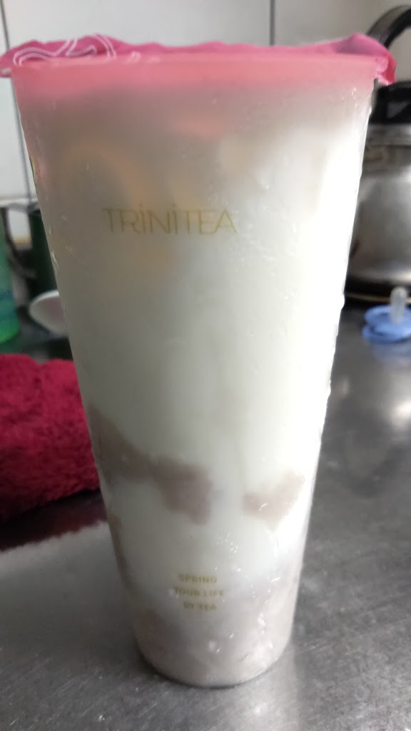 三分春色 鳳山五甲店 | 高雄鳳山手搖飲料店 | 下午茶冰店 | 外送茶飲 | 珍珠奶茶 | 奉茶日 | 五甲二路飲料店 的照片