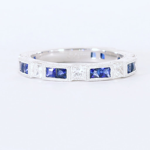 Jewelry Repair Service «6th Avenue Jewelers», reviews and photos, 2060 6th Ave, Vero Beach, FL 32960, USA