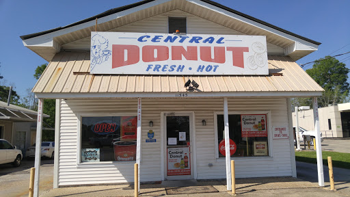 Central Donut Shop, 11545 Sullivan Rd, Baton Rouge, LA 70818, USA, 