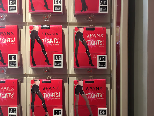 Lingerie Store «Spanx», reviews and photos, 8687 N Central Expy, Dallas, TX 75225, USA