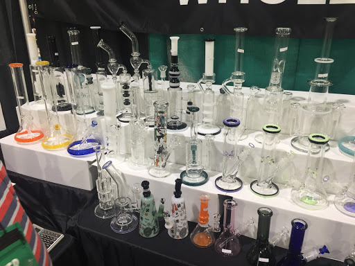 Tobacco Shop «Franklin Smoke Shop», reviews and photos, 106 Franklin St, Quincy, MA 02169, USA