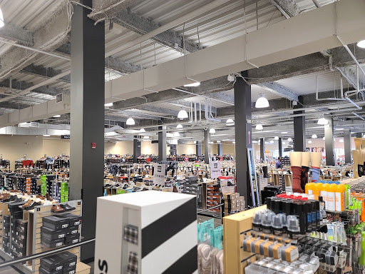 Shoe Store «DSW Designer Shoe Warehouse», reviews and photos, 118 Shawan Rd, Cockeysville, MD 21030, USA