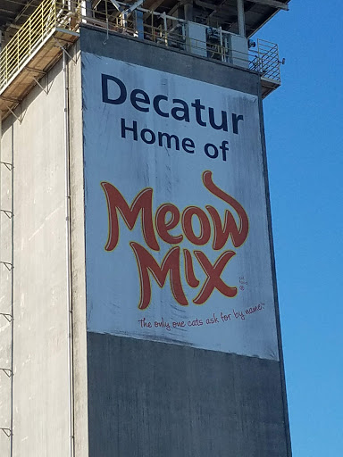 Pet Store «Big Heart Pet Brands», reviews and photos, 1200 Market St NE, Decatur, AL 35601, USA