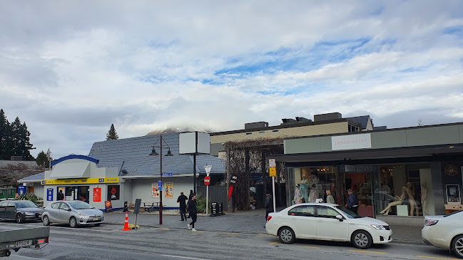McDonald's Queenstown Phone number