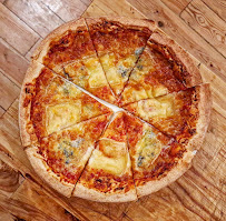 Plats et boissons du Pizzas à emporter Les Pizz'a Papi Henri à Saint-Just-Saint-Rambert - n°2