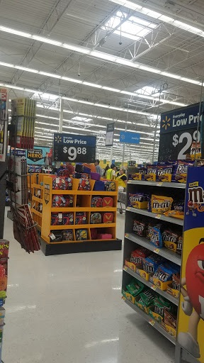 Department Store «Walmart Supercenter», reviews and photos, 2200 Brookmeade Dr, Columbia, TN 38401, USA