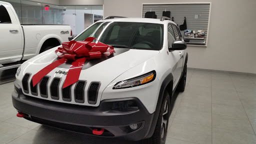 Car Dealer «Bill Estes Chrysler Dodge Jeep Ram», reviews and photos, 745 E 56th St, Brownsburg, IN 46112, USA