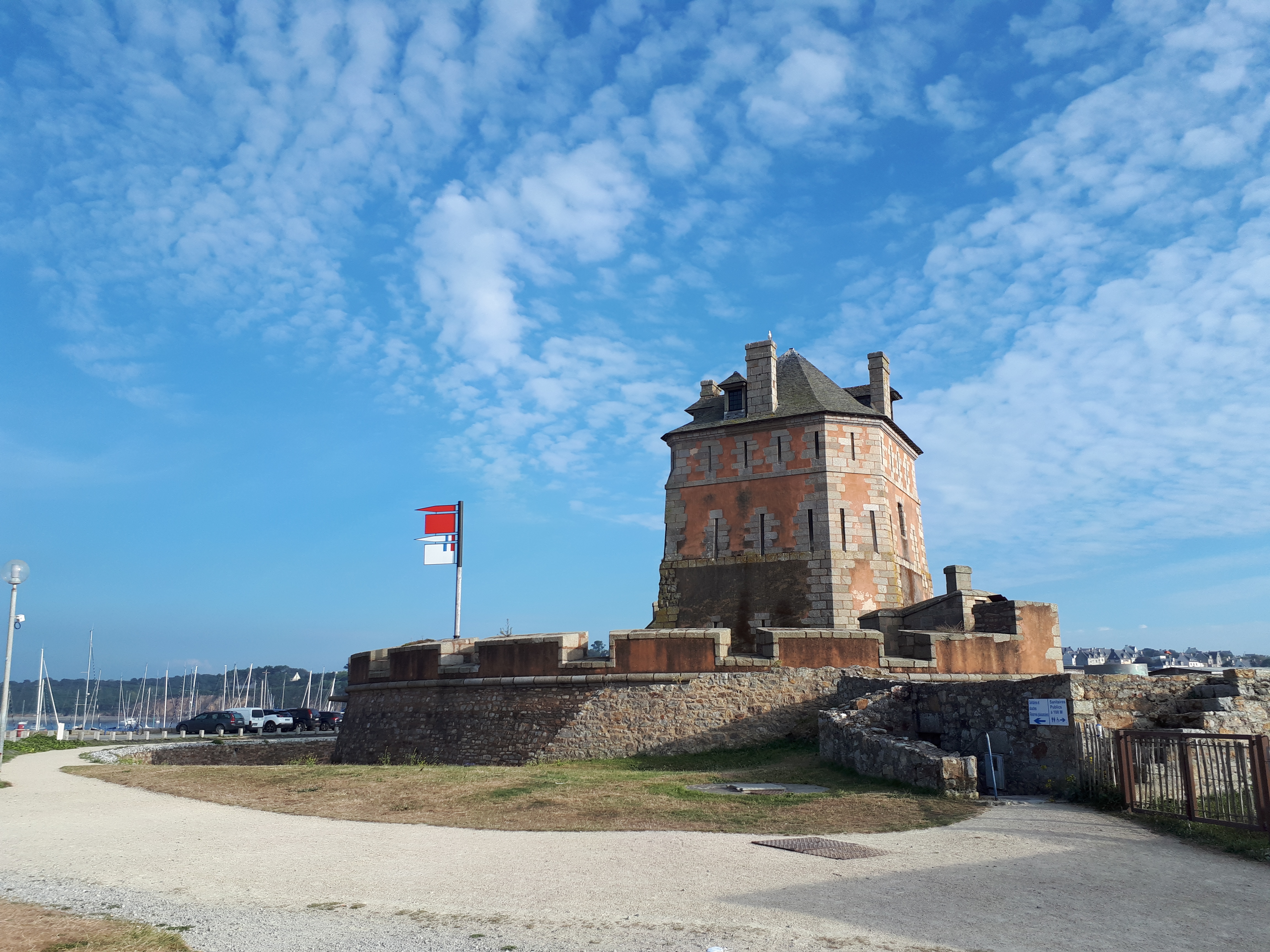 Photo n° 1 de l'avis de Claude.o fait le 04/09/2021 à 18:12