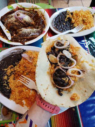 Aqui en Bella Puebla by null