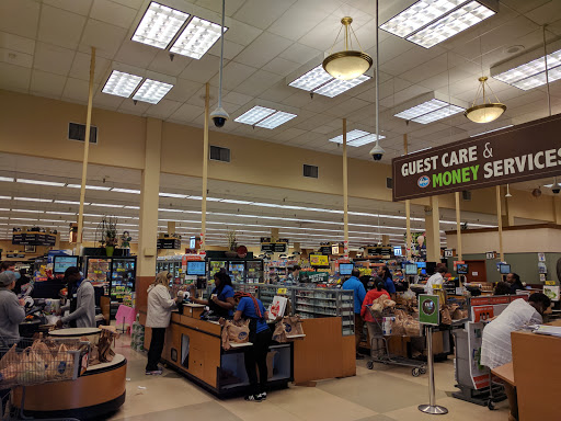 Grocery Store «Kroger Fresh Fare», reviews and photos, 3330 Piedmont Rd NE, Atlanta, GA 30305, USA