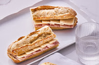 Sandwich du Restaurant servant le petit-déjeuner Maison Pradier à Paris - n°7