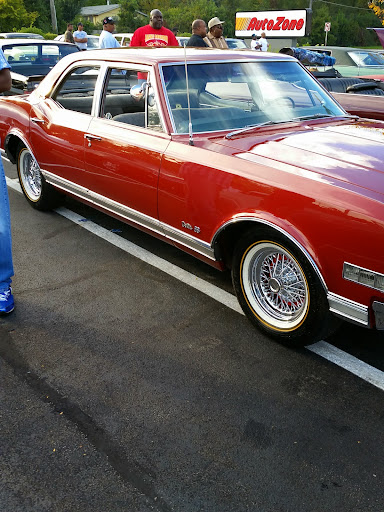 Auto Parts Store «AutoZone», reviews and photos, 18801 S Halsted St, Glenwood, IL 60425, USA