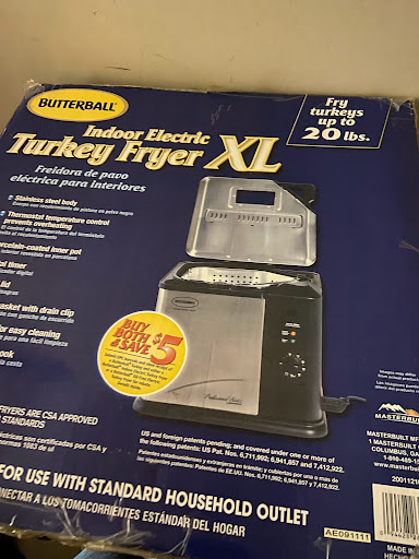 Self-Storage Facility «Public Storage», reviews and photos, 47 Broadhollow Rd, Farmingdale, NY 11735, USA