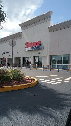 Grocery Store «Save-A-Lot», reviews and photos, 2021 George Jenkins Blvd #9a, Lakeland, FL 33815, USA
