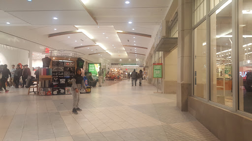 Shopping Mall «Dartmouth Mall», reviews and photos, 200 N Dartmouth Mall, Dartmouth, MA 02747, USA