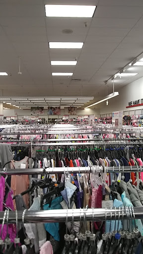 Clothing Store «Burlington Coat Factory», reviews and photos, 3702 E Hammer Ln, Stockton, CA 95212, USA