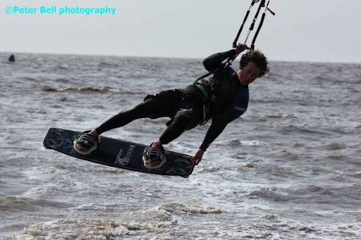 Kite surfing school - Kitesurf lessons essex PUSH KITING