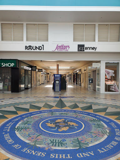 Shopping Mall «The Maine Mall», reviews and photos, 364 Maine Mall Rd, South Portland, ME 04106, USA