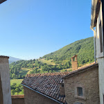 Photo n°4 de l'avis de Mauro.u fait le 19/08/2021 à 06:35 sur le  Castello di Postignano à Sellano