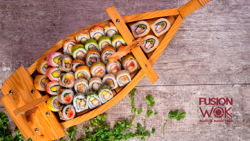 Take away sushi restaurants in Cali