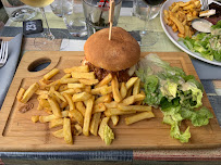 Hamburger du Restaurant Brasserie Carpé Diem à Chemillé-sur-Indrois - n°2