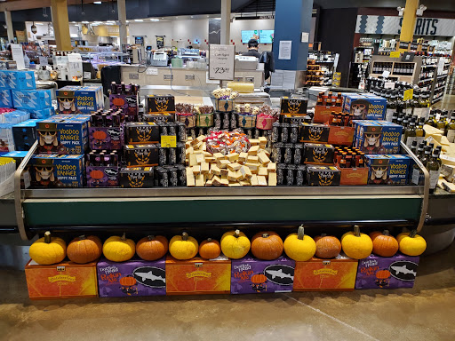 Grocery Store «Whole Foods Market», reviews and photos, 10020 Regency Cir, Omaha, NE 68114, USA