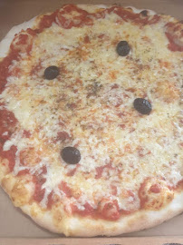 Plats et boissons du Pizzeria Pizza Ninou à Le Castellet - n°7