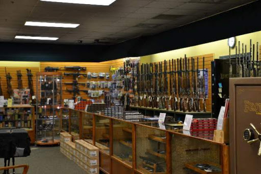 Sporting Goods Store «McCoy Outdoor Company», reviews and photos, 3498 SpringHill Ave, Mobile, AL 36608, USA