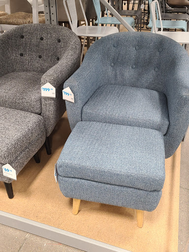 Shopping Mall «Rivercrest Shopping Center», reviews and photos, 13120 Rivercrest Dr, Crestwood, IL 60445, USA