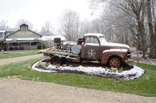Winery «Cedar Creek Winery & Brew Co.», reviews and photos, 3820 Leonard Rd, Martinsville, IN 46151, USA