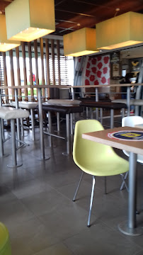 Atmosphère du Restauration rapide McDonald's Chasseneuil-Du-Poitou - n°15