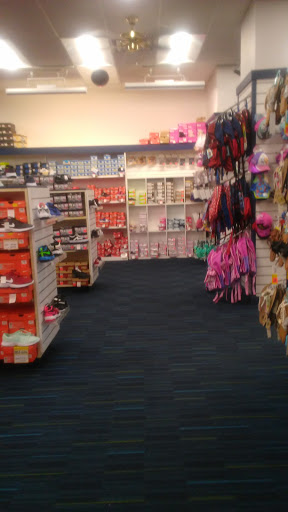 Shoe Store «Shoe Show», reviews and photos, 835 Oak St SW, Atlanta, GA 30310, USA