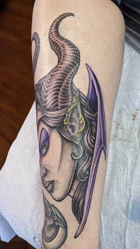 Tattoo Shop «Against the Grain Tattoos», reviews and photos, 1380 Cypress Ave, Melbourne, FL 32935, USA