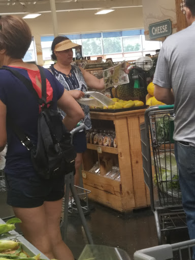 Health Food Store «Sprouts Farmers Market», reviews and photos, 8601 W Cross Dr, Littleton, CO 80123, USA