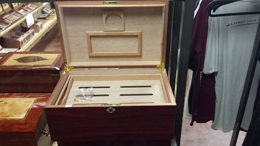 Cigar Shop «Good Karma Cigar», reviews and photos, 3411 S Loop 289, Lubbock, TX 79423, USA