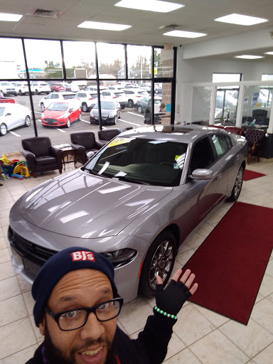 Used Car Dealer «New Millennium Auto Sales Inc.», reviews and photos, 1075 Farmington Ave, Bristol, CT 06010, USA