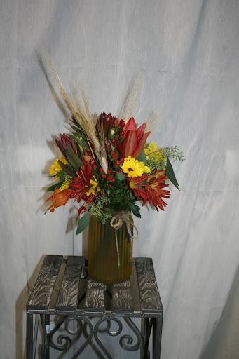 Florist «Greenlawn Florist», reviews and photos, 841 Pulaski Rd, Greenlawn, NY 11740, USA