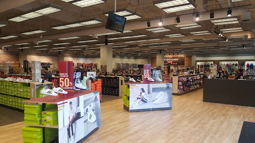 Shoe Store «Off Broadway Shoe Warehouse», reviews and photos, 13400 Jamboree Rd, Irvine, CA 92602, USA