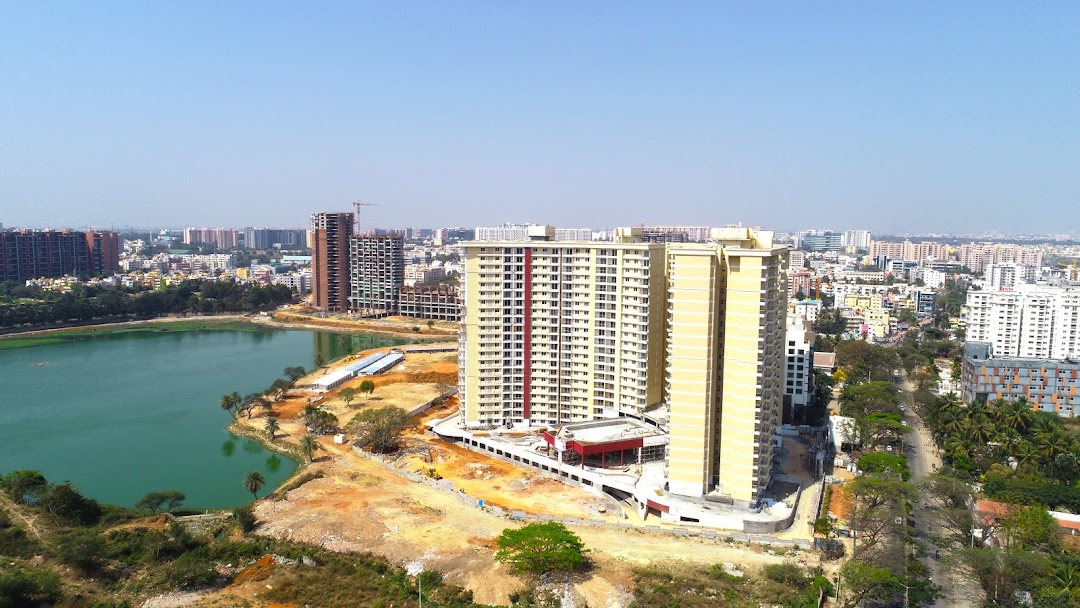 Vaswani Exquisite