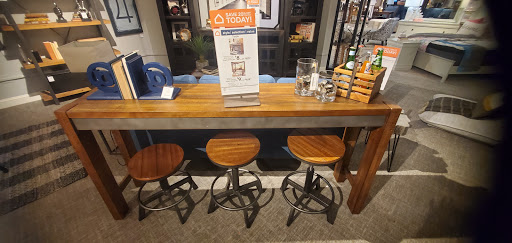 Furniture Store «Ashley HomeStore», reviews and photos, 2615 Vildibil Dr, Brandon, FL 33510, USA